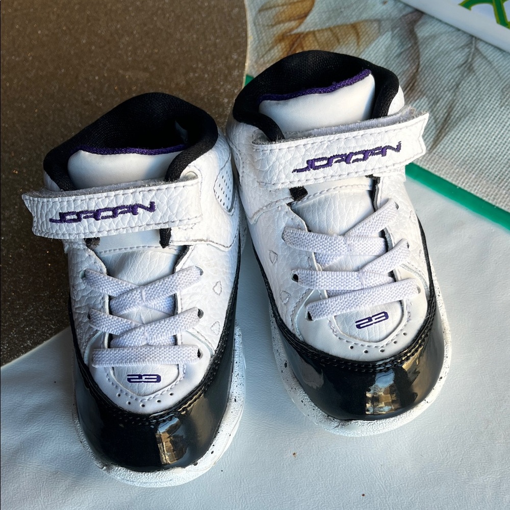 Jordan Kids' Black and White Sneakers
